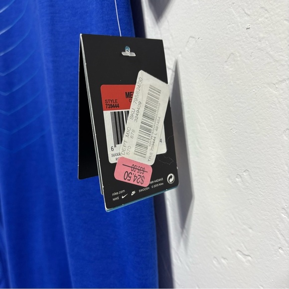 The Nike Tee Athletic Cut NWT Men's Large Dri-Fit Short Sleeve T Shirt Active - Picture 4 of 10